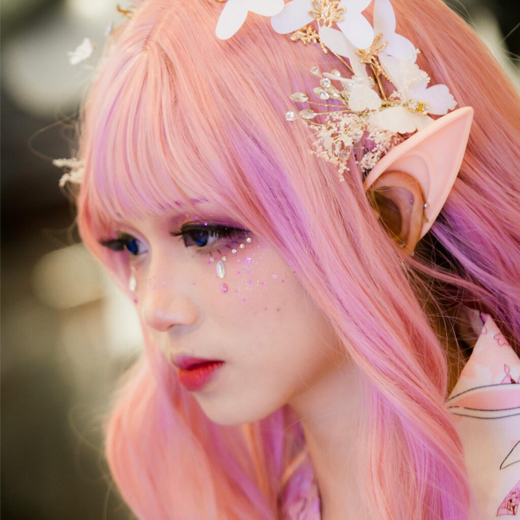 Costumes, Confidence, and Cash: Profiting from Cosplay on Subscription Platforms