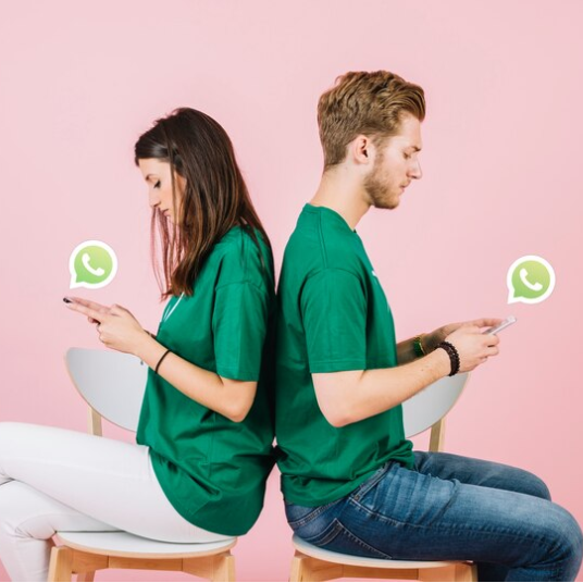 How Creators Can Make Money From Fans on WhatsApp?