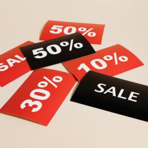 Fansly vs. OnlyFans: A Comparison for Fans in 2025