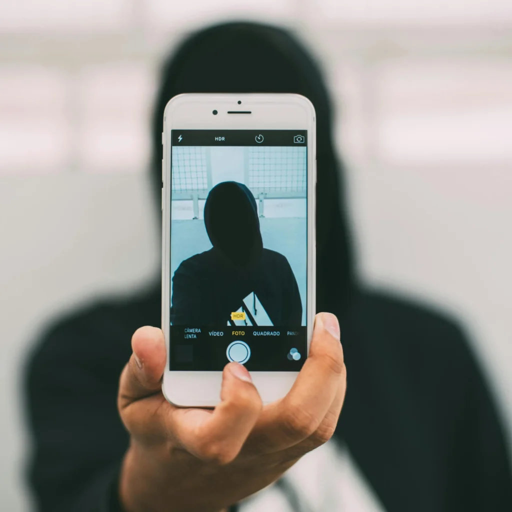 OnlyFans Fans Can Stay Anonymous and Secure - CreatorTraffic.com