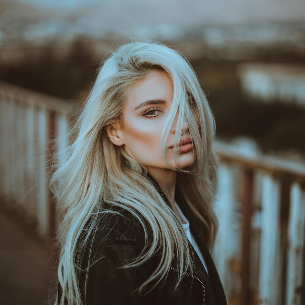 pexels diyarshahbaz 13693485 - CreatorTraffic.com