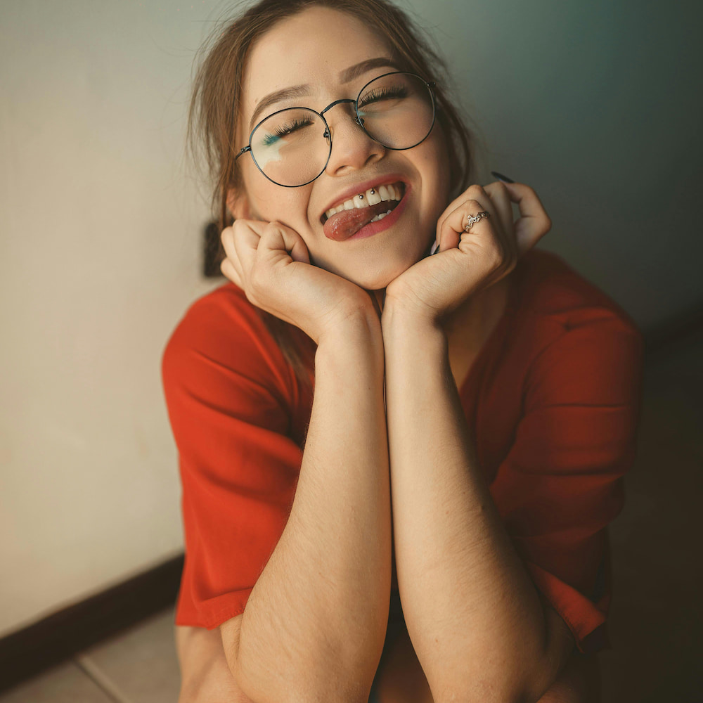 From DMs to Dollars: How to Master Fan Communication